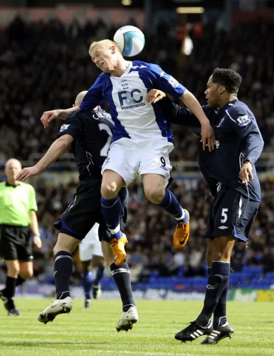 Framed Print : Mikael Forssell in Action: Birmingham City vs. Everton (April 12, 2008), Barclays Premier League Football Framed Print : Mikael Forssell in Action: Birmingham City vs. Everton (April 12, 2008), Barclays Premier League Football