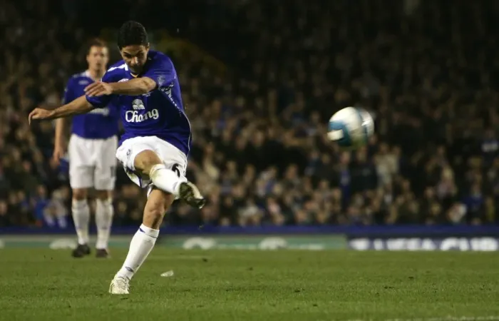 Framed Print : Mikel Arteta Takes Dramatic Free Kick for Everton in UEFA Cup Clash vs Fiorentina at Goodison Park (2008) Framed Print : Mikel Arteta Takes Dramatic Free Kick for Everton in UEFA Cup Clash vs Fiorentina at Goodison Park (2008)