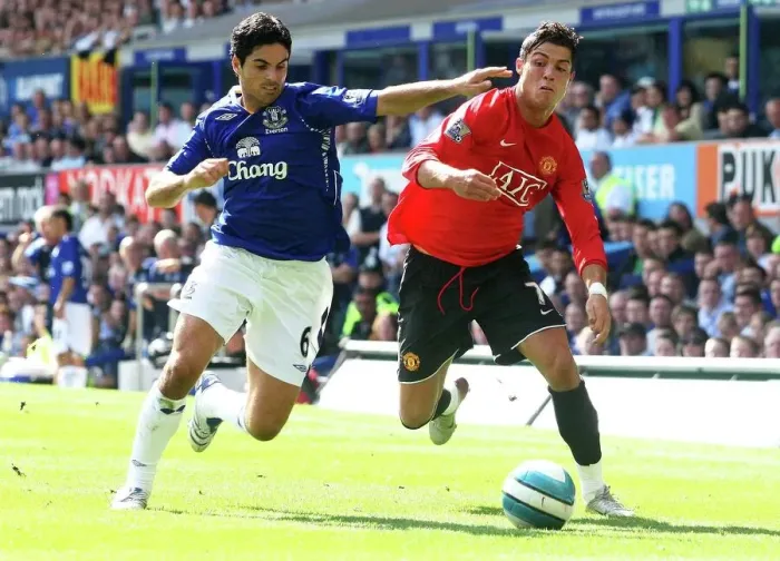 Framed Print : Mikel Arteta vs Cristiano Ronaldo: Everton vs Manchester United Clash in Premier League, 2007 Framed Print : Mikel Arteta vs Cristiano Ronaldo: Everton vs Manchester United Clash in Premier League, 2007
