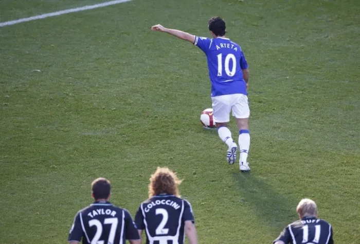 Framed Print : Mikel Arteta's Penalty: Everton Takes Early Lead Over Newcastle United (08 / 09)