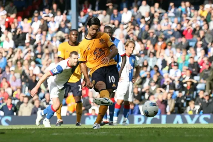 Framed Print : Mikel Arteta's Penalty: Everton's Triumph over Blackburn Rovers (27 August 2011) Framed Print : Mikel Arteta's Penalty: Everton's Triumph over Blackburn Rovers (27 August 2011)