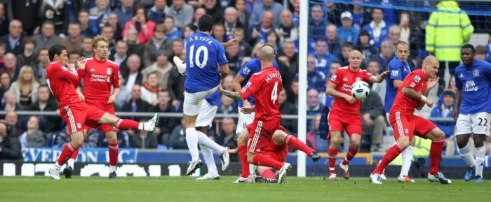 Framed Print : Mikel Arteta's Thrilling Strike: Everton vs. Liverpool at Goodison Park - Barclays Premier League