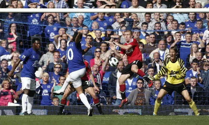 Framed Print : Mikel Arteta's Triumph: Everton's Thrilling 3-Goal Victory Over Manchester United at Goodison Park (Barclays Premier League) Framed Print : Mikel Arteta's Triumph: Everton's Thrilling 3-Goal Victory Over Manchester United at Goodison Park (Barclays Premier League)