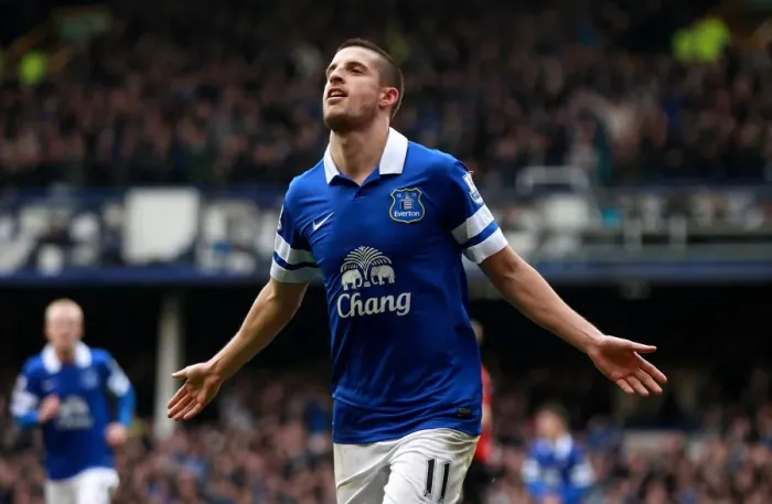 Framed Print : Mirallas Strikes Again: Everton's Second Goal vs. Manchester United (21-04-2014) Framed Print : Mirallas Strikes Again: Everton's Second Goal vs. Manchester United (21-04-2014)