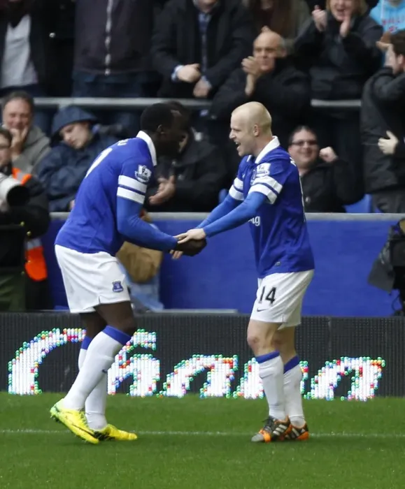 Framed Print : Naismith and Lukaku in Glory: Everton's Unforgettable Opening Goal vs. Arsenal (3-0, Barclays Premier League, Goodison Park, 06-04-2014)