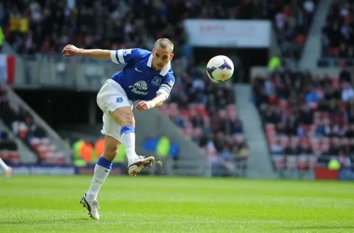 Framed Print : Osman's Stunner: Everton Takes the Lead in Dramatic Premier League Clash vs. Sunderland (12-04-2014) Framed Print : Osman's Stunner: Everton Takes the Lead in Dramatic Premier League Clash vs. Sunderland (12-04-2014)