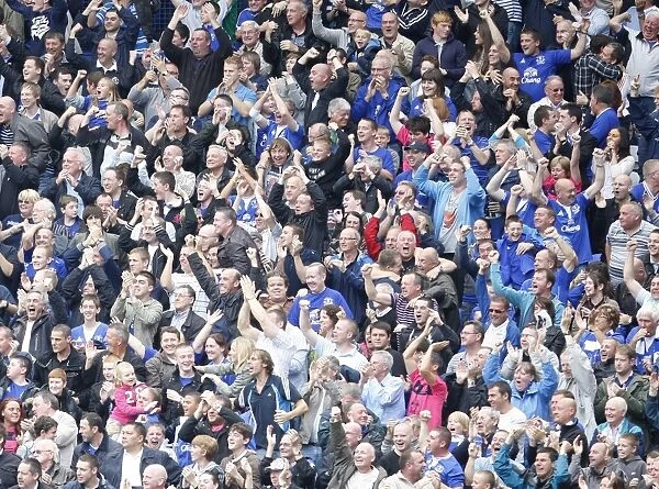 Passionate Everton FC Fans at Goodison Park: Everton vs Manchester United, Barclays Premier League