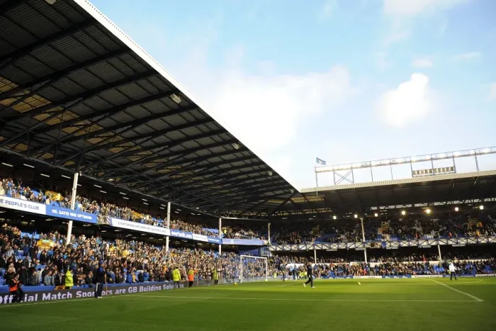 Framed Print : Passionate Evertonians: Everton vs. Blackburn Rovers at Goodison Park, Barclays Premier League (21 January 2012) Framed Print : Passionate Evertonians: Everton vs. Blackburn Rovers at Goodison Park, Barclays Premier League (21 January 2012)