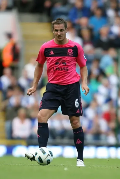 Framed Print : Phil Jagielka in Action: Everton vs. Blackburn Rovers, 2010-2011 Premier League Season (August 14th, Ewood Park) Framed Print : Phil Jagielka in Action: Everton vs. Blackburn Rovers, 2010-2011 Premier League Season (August 14th, Ewood Park)