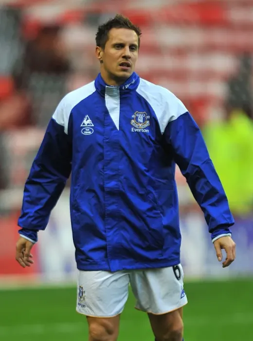 Framed Print : Phil Jagielka in Action: Everton vs. Sunderland, Barclays Premier League (26 December 2011)