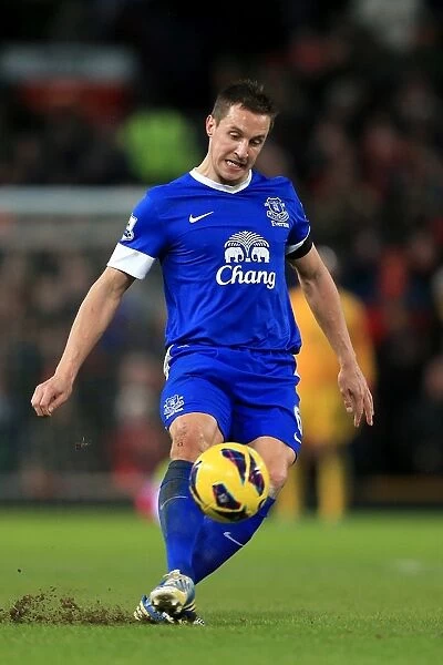 Phil Jagielka Leads Everton's 2-0 Battle at Old Trafford Against Manchester United (February 10, 2013)