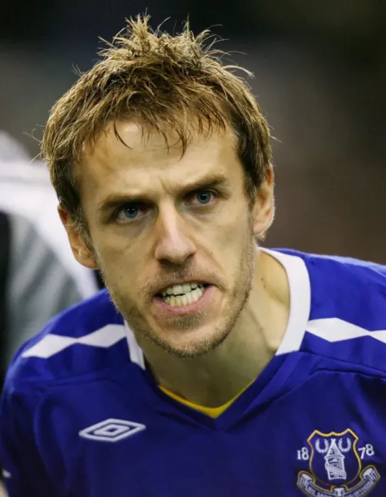 Framed Print : Phil Neville in Action: Everton vs. Arsenal, Premier League, Goodison Park, December 2007 Framed Print : Phil Neville in Action: Everton vs. Arsenal, Premier League, Goodison Park, December 2007