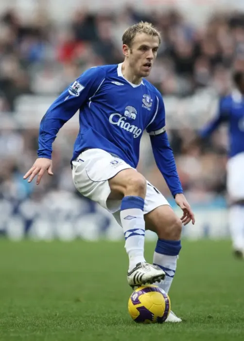 Framed Print : Phil Neville in Action: Newcastle United vs. Everton, Barclays Premier League, 2009 Framed Print : Phil Neville in Action: Newcastle United vs. Everton, Barclays Premier League, 2009
