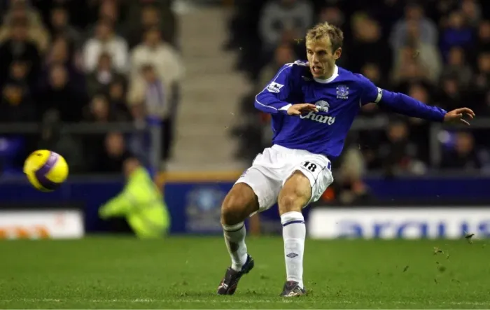 Framed Print : Phil Neville at Goodison Park: Everton vs Bolton Wanderers, FA Barclays Premiership (06 / 11 / 06) Framed Print : Phil Neville at Goodison Park: Everton vs Bolton Wanderers, FA Barclays Premiership (06 / 11 / 06)