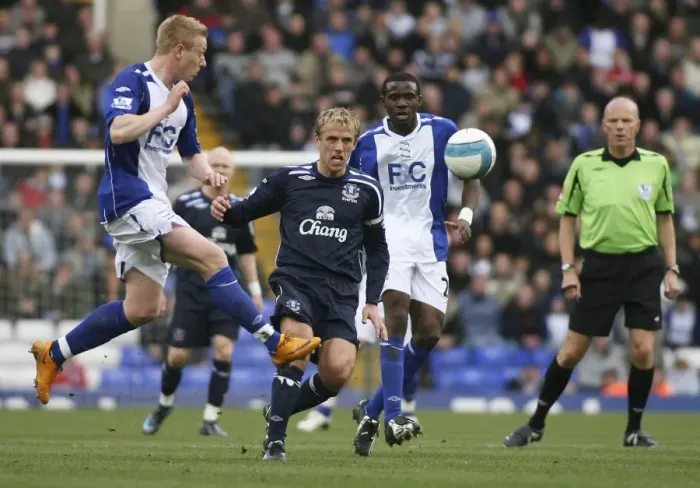 Framed Print : Phil Neville vs. Mikael Forssell: A Battle in the Barclays Premier League - Birmingham City vs. Everton, April 2008 Framed Print : Phil Neville vs. Mikael Forssell: A Battle in the Barclays Premier League - Birmingham City vs. Everton, April 2008