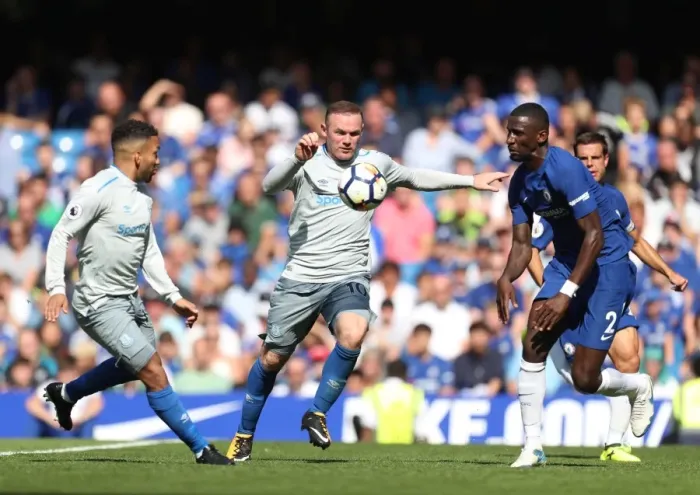 Framed Print : Premier League - Chelsea v Everton - Stamford Bridge Framed Print : Premier League - Chelsea v Everton - Stamford Bridge