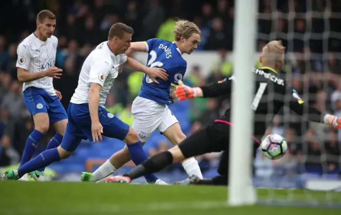 Framed Print : Premier League - Everton v Leicester City - Goodison Park Framed Print : Premier League - Everton v Leicester City - Goodison Park
