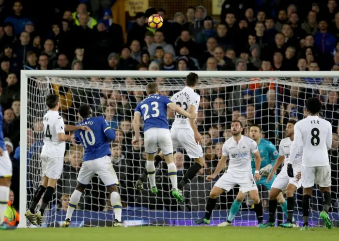 Framed Print : Premier League - Everton v Swansea City - Goodison Park Framed Print : Premier League - Everton v Swansea City - Goodison Park