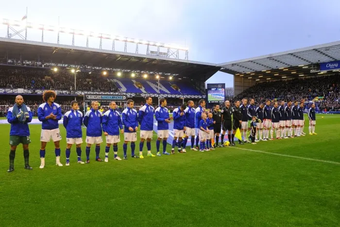 Framed Print : Premier League Showdown: Everton vs Stoke City - Pre-Game Line-Up at Goodison Park (December 2011) Framed Print : Premier League Showdown: Everton vs Stoke City - Pre-Game Line-Up at Goodison Park (December 2011)