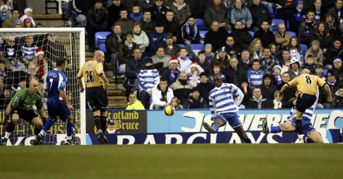 Framed Print : Reading v Everton Andy Johnson scores the first goal for Everton Framed Print : Reading v Everton Andy Johnson scores the first goal for Everton
