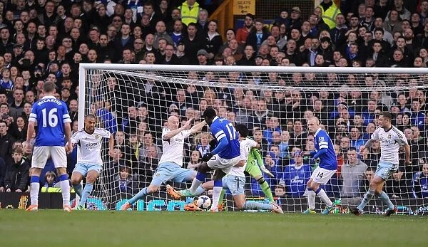 Romelu Lukaku Scores the Opener: Everton 1-0 West Ham United (Barclays Premier League, Goodison Park, 01-03-2014)