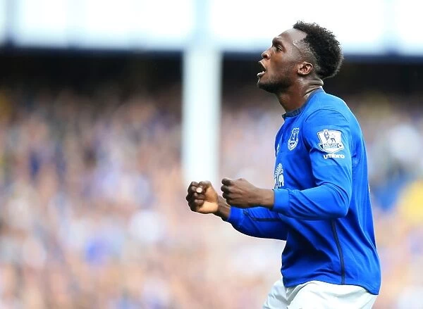 Romelu Lukaku Scores the Opener: Everton's Exciting Win Against Crystal Palace (Barclays Premier League, Goodison Park)