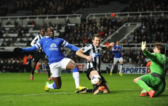 Framed Print : Romelu Lukaku's Brace: Everton Crushes Newcastle United 3-0 (St. James Park, 25-03-2014) Framed Print : Romelu Lukaku's Brace: Everton Crushes Newcastle United 3-0 (St. James Park, 25-03-2014)