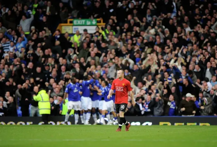 Framed Print : Rooney's Disappointment: Fellaini Scores First Goal for Everton Against Manchester United (08 / 09) Framed Print : Rooney's Disappointment: Fellaini Scores First Goal for Everton Against Manchester United (08 / 09)
