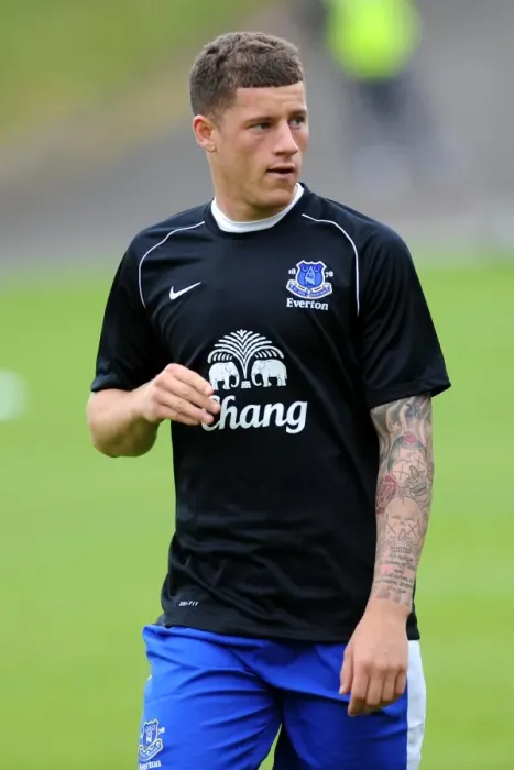 Framed Print : Ross Barkley in Action: Everton Reserves vs. Partick Thistle at Firhill Stadium (Pre-Season Friendly) Framed Print : Ross Barkley in Action: Everton Reserves vs. Partick Thistle at Firhill Stadium (Pre-Season Friendly)