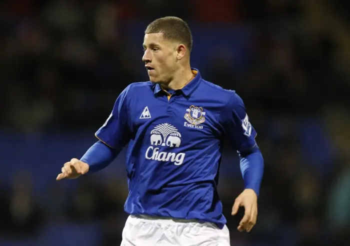 Framed Print : Ross Barkley in Action: Everton vs. Bolton Wanderers, Premier League (2011)