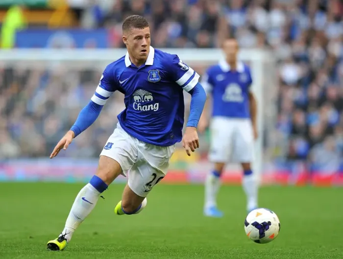 Framed Print : Ross Barkley's Brilliant Performance: Everton's Thrilling 2-1 Victory Over Hull City (Premier League, Goodison Park, 19-10-2013)