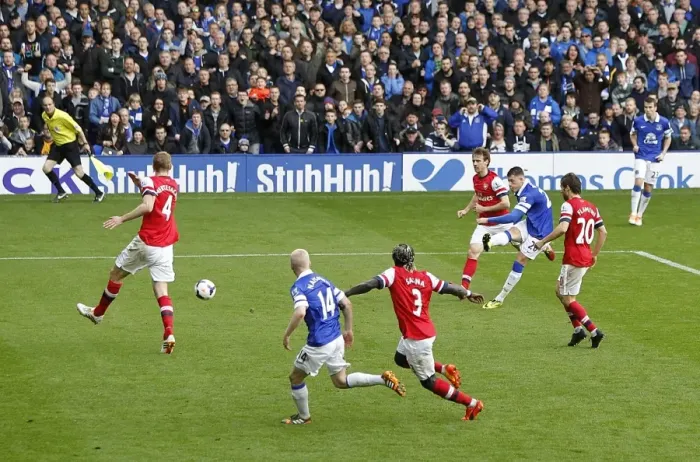 Framed Print : Ross Barkley's Strike: Everton's Triumphant 3-0 Over Arsenal at Goodison Park (Barclays Premier League, 06-04-2014) Framed Print : Ross Barkley's Strike: Everton's Triumphant 3-0 Over Arsenal at Goodison Park (Barclays Premier League, 06-04-2014)