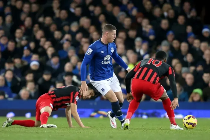 Framed Print : Ross Barkley's Tough Battle: Everton vs. QPR - Yun Suk-Young and Leroy Fer Clash Framed Print : Ross Barkley's Tough Battle: Everton vs. QPR - Yun Suk-Young and Leroy Fer Clash