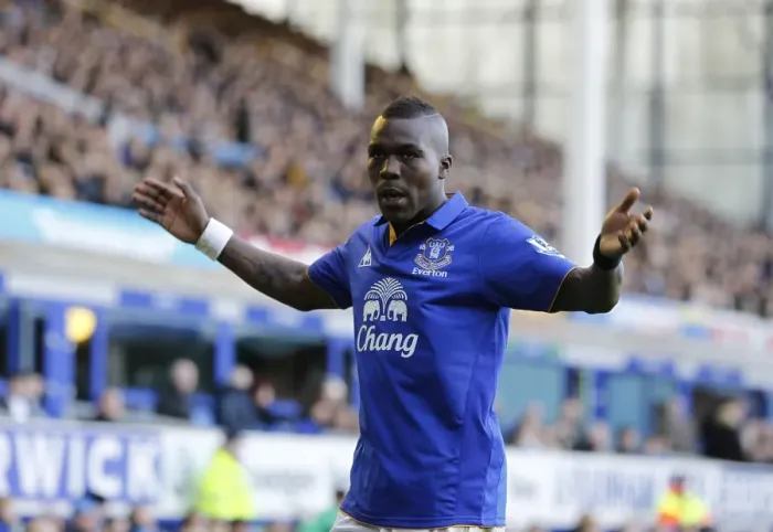 Framed Print : Royston Drenthe in Action: Everton vs. Blackpool, FA Cup Fifth Round at Goodison Park Framed Print : Royston Drenthe in Action: Everton vs. Blackpool, FA Cup Fifth Round at Goodison Park