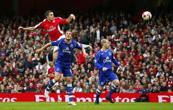 RVP vs Jagielka: Clash between Arsenal's Van Persie and Everton's Jagielka in the Barclays Premier League