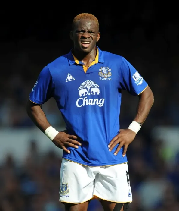 Framed Print : Saha's Determined Showdown: Everton vs Liverpool Rivalry at Goodison Park (October 2011, Barclays Premier League) Framed Print : Saha's Determined Showdown: Everton vs Liverpool Rivalry at Goodison Park (October 2011, Barclays Premier League)