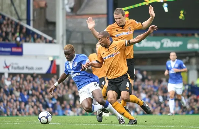 Framed Print : Saha's Tight Tussle: Everton vs. Wolverhampton Wanderers - A Battle of Will at Goodison Park Framed Print : Saha's Tight Tussle: Everton vs. Wolverhampton Wanderers - A Battle of Will at Goodison Park