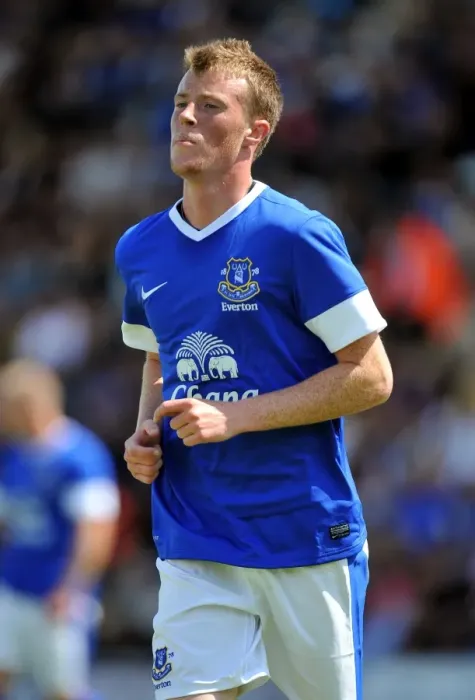 Framed Print : Sam Kelly in Action: Everton FC's Pre-Season Friendly at Morecambe's Globe Arena Framed Print : Sam Kelly in Action: Everton FC's Pre-Season Friendly at Morecambe's Globe Arena