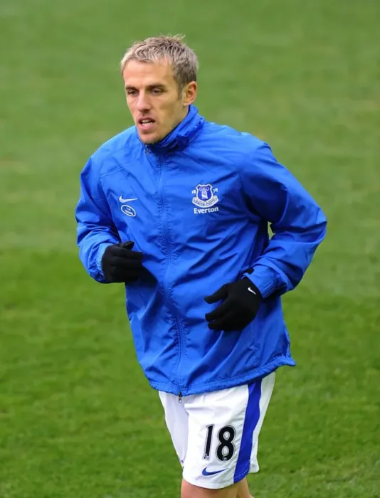 Framed Print : Scoreless Battle at Goodison Park: Everton vs Swansea City (Phil Neville, 12-01-2013) Framed Print : Scoreless Battle at Goodison Park: Everton vs Swansea City (Phil Neville, 12-01-2013)
