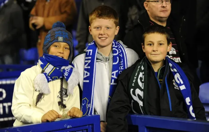 Framed Print : Sea of Passion: Everton FC Fans in Full Force at Goodison Park (Everton vs. Bolton Wanderers, Barclays Premier League, 10 November 2010) Framed Print : Sea of Passion: Everton FC Fans in Full Force at Goodison Park (Everton vs. Bolton Wanderers, Barclays Premier League, 10 November 2010)