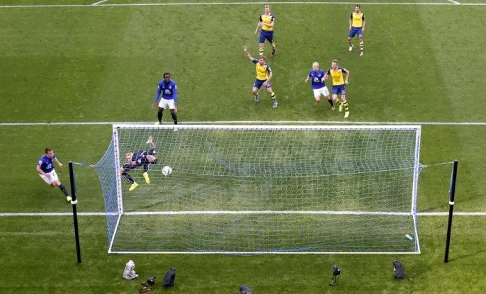 Framed Print : Seamus Coleman Scores the Opener: Everton vs. Arsenal at Goodison Park, Premier League 2014 Framed Print : Seamus Coleman Scores the Opener: Everton vs. Arsenal at Goodison Park, Premier League 2014