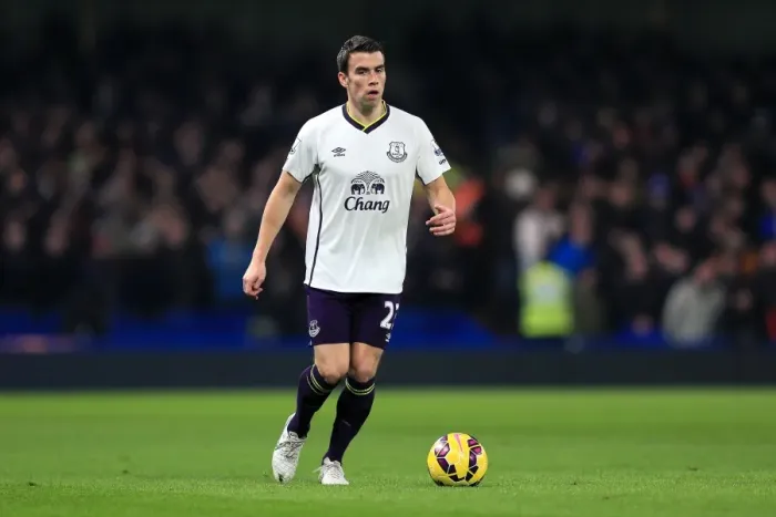 Framed Print : Seamus Coleman's Battle: Everton vs. Chelsea at Stamford Bridge Framed Print : Seamus Coleman's Battle: Everton vs. Chelsea at Stamford Bridge