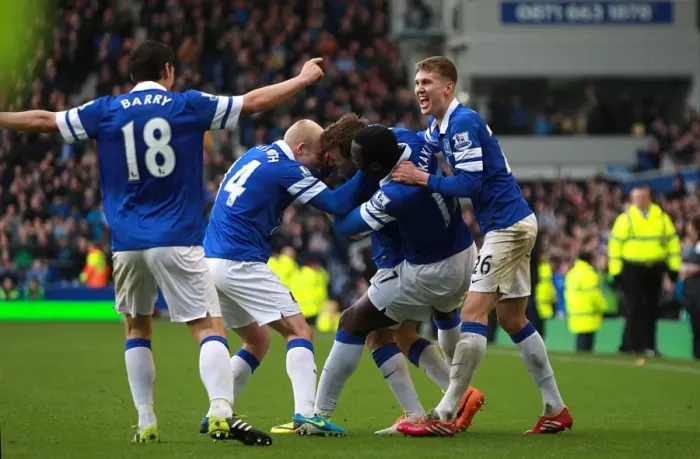 Framed Print : Seamus Coleman's Double: Everton Edge Past Cardiff 2-1 (Goodison Park, 15-03-2014) Framed Print : Seamus Coleman's Double: Everton Edge Past Cardiff 2-1 (Goodison Park, 15-03-2014)
