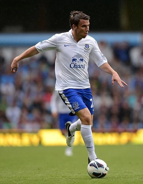 Seamus Coleman's Leading Performance: Everton's Triumph over Aston Villa 1-3 (August 25, 2012, Barclays Premier League)