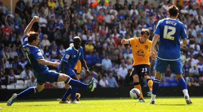 Framed Print : Seamus Coleman's Strike: Everton vs Birmingham City (July 30, 2011) Framed Print : Seamus Coleman's Strike: Everton vs Birmingham City (July 30, 2011)