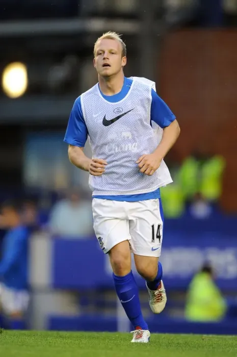 Framed Print : Steven Naismith's Brace Powers Everton to 5-0 Capital One Cup Victory Over Leyton Orient (29-08-2012, Goodison Park)