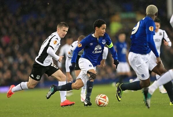 Steven Pienaar in Action: Everton vs FK Krasnodar, UEFA Europa League Group H at Goodison Park