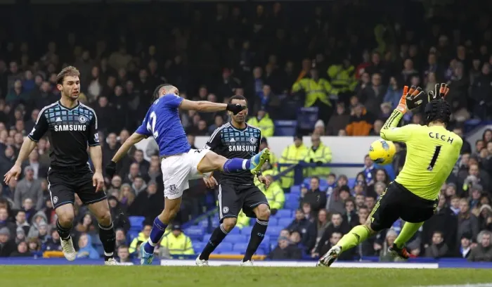 Framed Print : Steven Pienaar's Opener: Everton's Thrilling 1-0 Victory over Chelsea (11 February 2012, Goodison Park) Framed Print : Steven Pienaar's Opener: Everton's Thrilling 1-0 Victory over Chelsea (11 February 2012, Goodison Park)