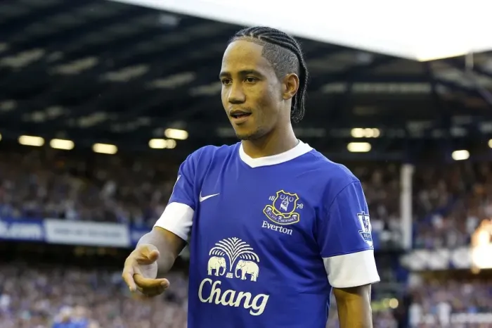 Framed Print : Steven Pienaar's Stunner: Everton 1-0 Manchester United (Premier League 2012-13, Goodison Park)