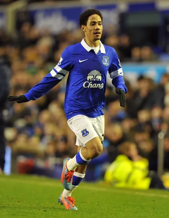 Framed Print : Steven Pienaar's Stunner: Everton's Win Against Aston Villa (01-02-2014) Framed Print : Steven Pienaar's Stunner: Everton's Win Against Aston Villa (01-02-2014)